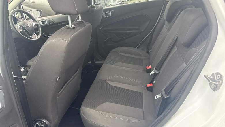 Ford Fiesta 1.25 82 Zetec 5dr Petrol Hatchback